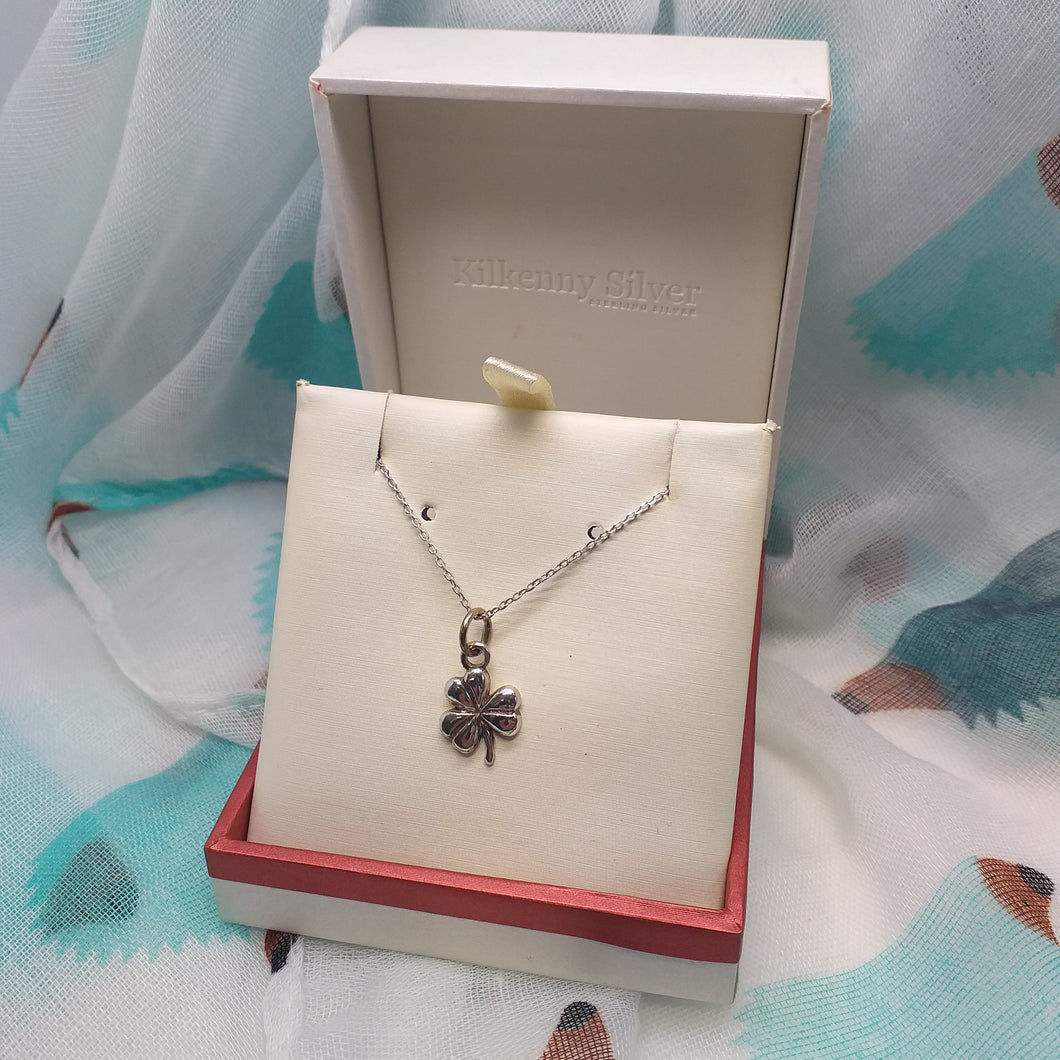 Celtic Shamrock Pendant – The Rock Shop Ireland - Main Image